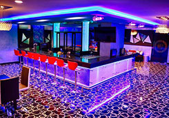 The Wet Lounge & Grill